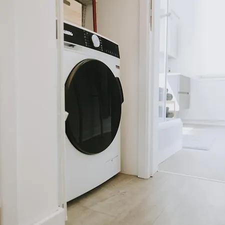 Apartment 1 Bedroom In Center, Place Du Marche - 3rd Floor Liege